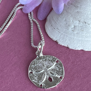 Beautiful Sand Dollar Sterling Silver pendant And Necklace 16"